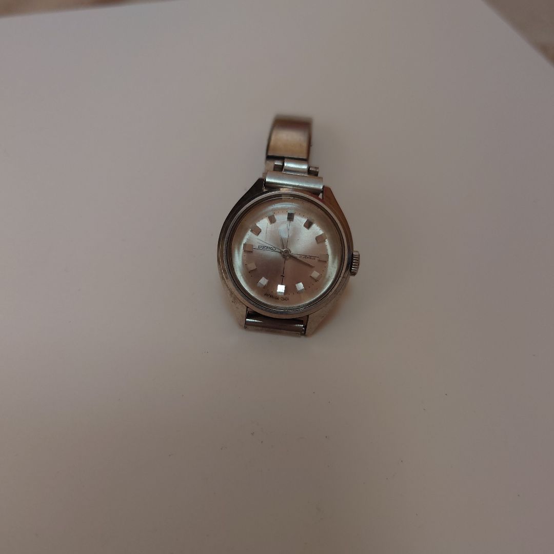 Seiko Analog Mechanical (Manual) Women