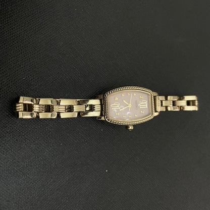 Seiko SWFA130 Analog Quartz Women