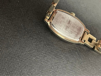 Seiko SWFA130 Analog Quartz Women