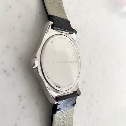 Analog Quartz Women