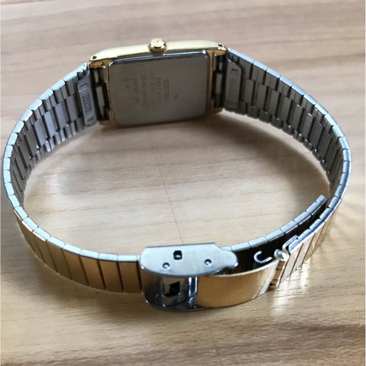 Seiko Analog Quartz Women