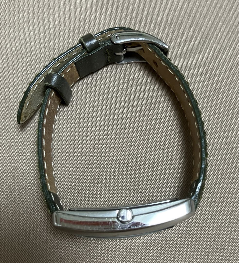 Analog Quartz Women