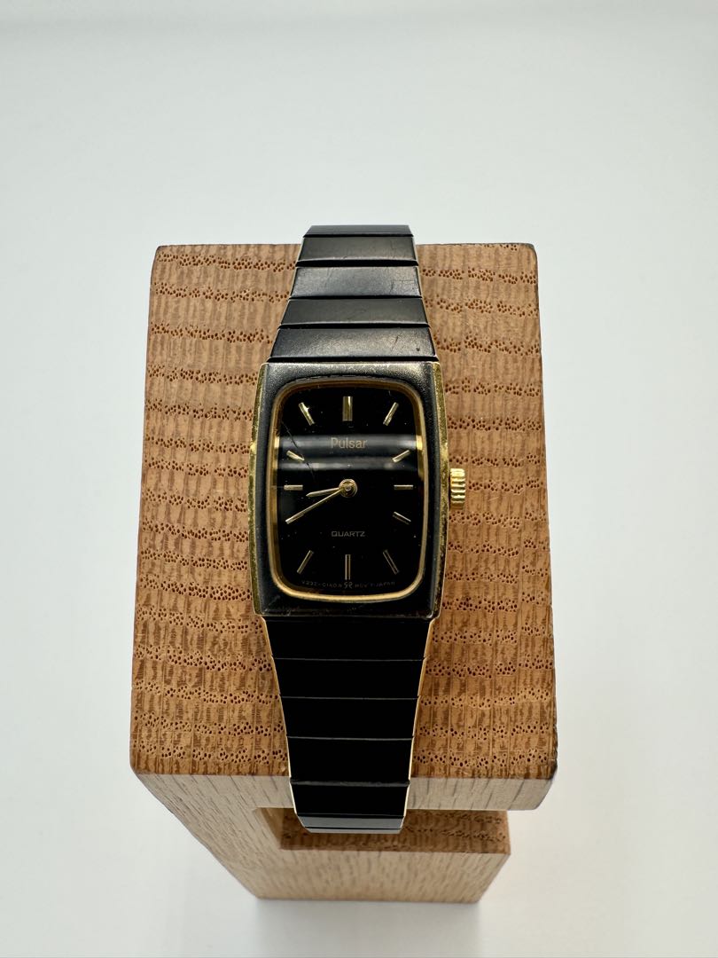 Pulsar Analog Quartz Women Watch