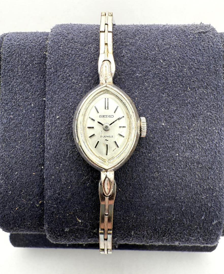 Seiko Analog Mechanical (Manual) Women Vintage Manual Winding Watch Women'S For Parts