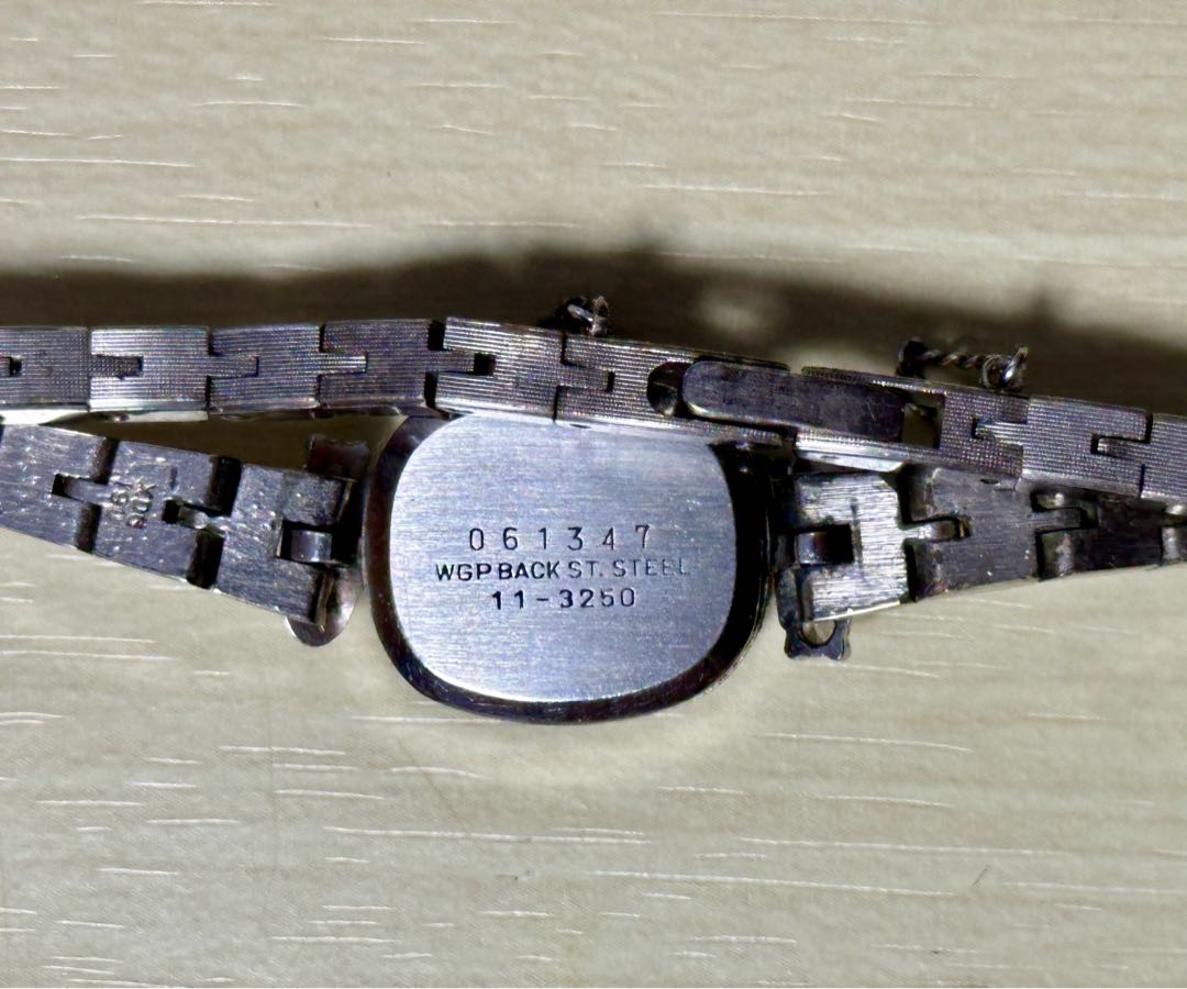 Seiko 11-3250 Analog Mechanical (Manual) Women