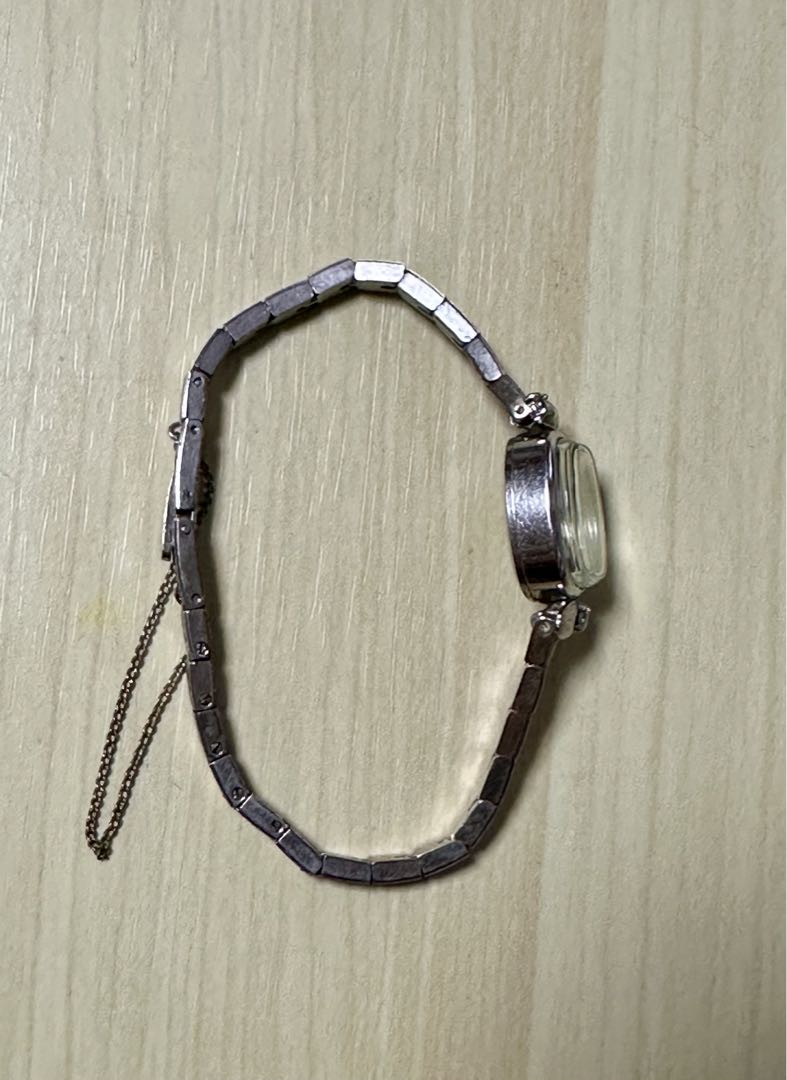 Seiko 11-3250 Analog Mechanical (Manual) Women