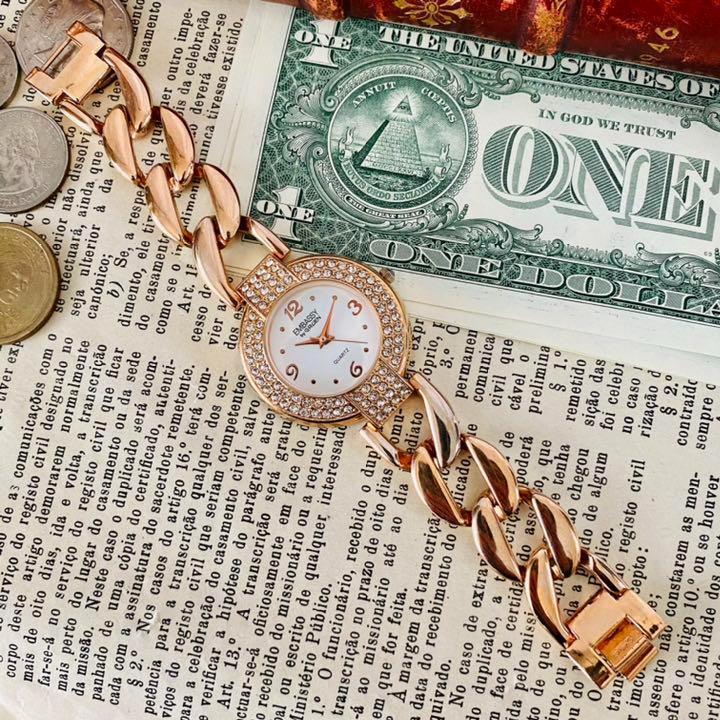 Gruen Analog Quartz Women 高級時計グリュエン Embassy By デイト Watch
