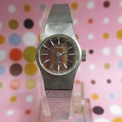 Citizen 1970S Analog Quartz Women
