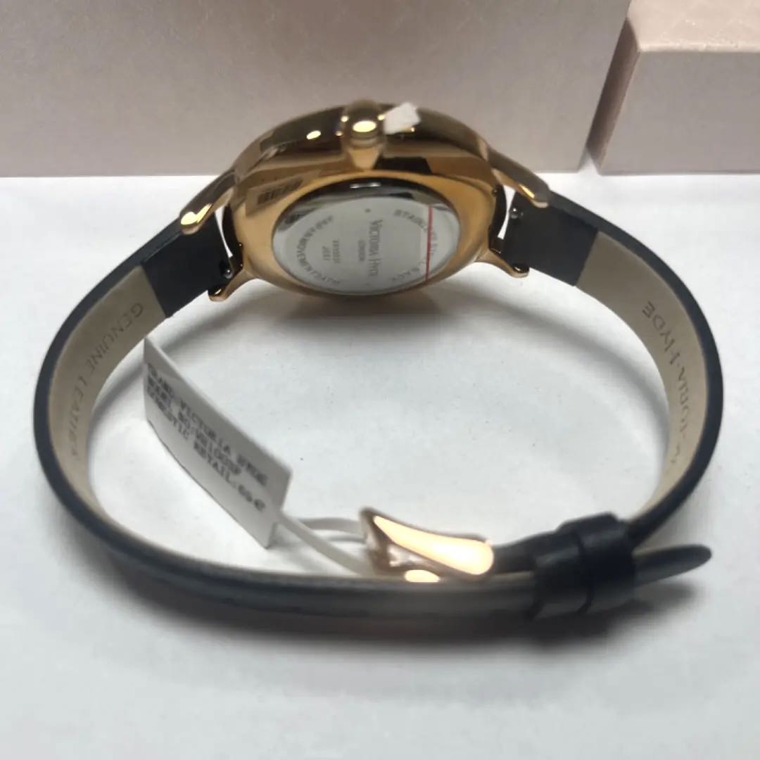 VICTORIA HYDE LONDON Analog Quartz Women