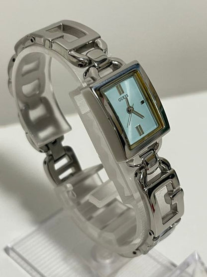 Guess Analog Quartz Women