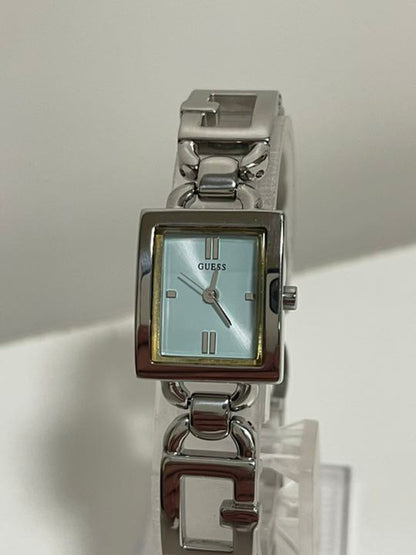 Guess Analog Quartz Women