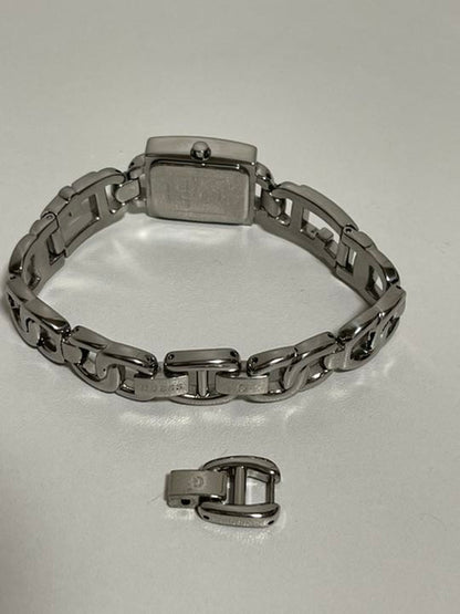 Guess Analog Quartz Women