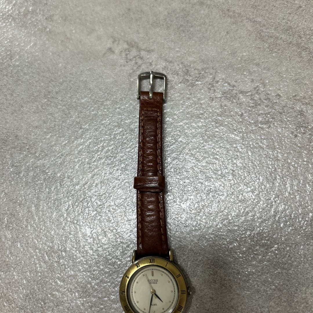 Seiko Success Analog Quartz Women