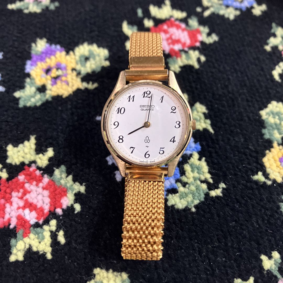 Seiko Analog Quartz Women