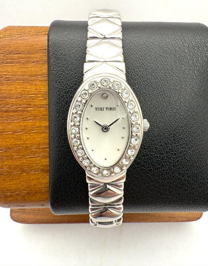 Yuki Torii Women's Jewelry Wristwatch 17mm Silver Tone Oval Case