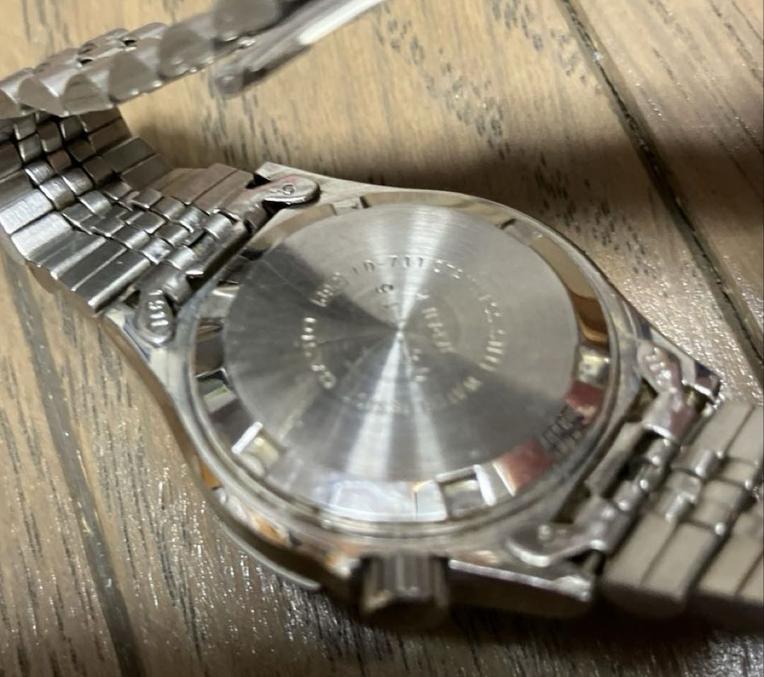 Casio LD-711 Analog Quartz Women Watch [For Parts / Junk]