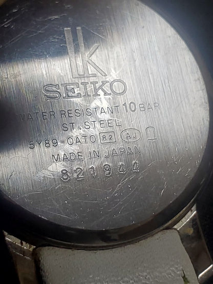 Seiko Lk/lukia 5Y89-OATO Analog Quartz Women