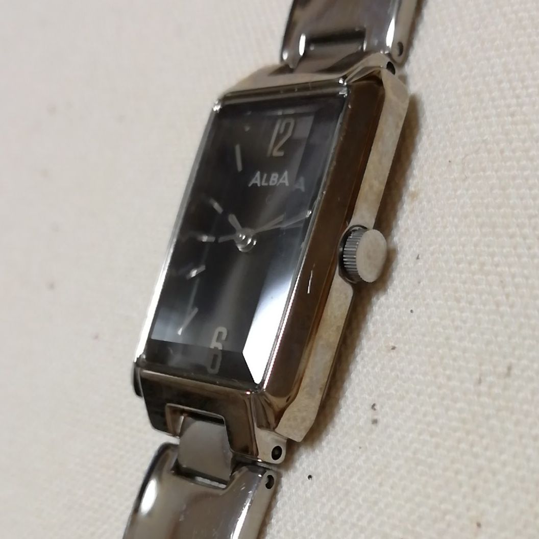 Seiko Alba Analog Quartz Women