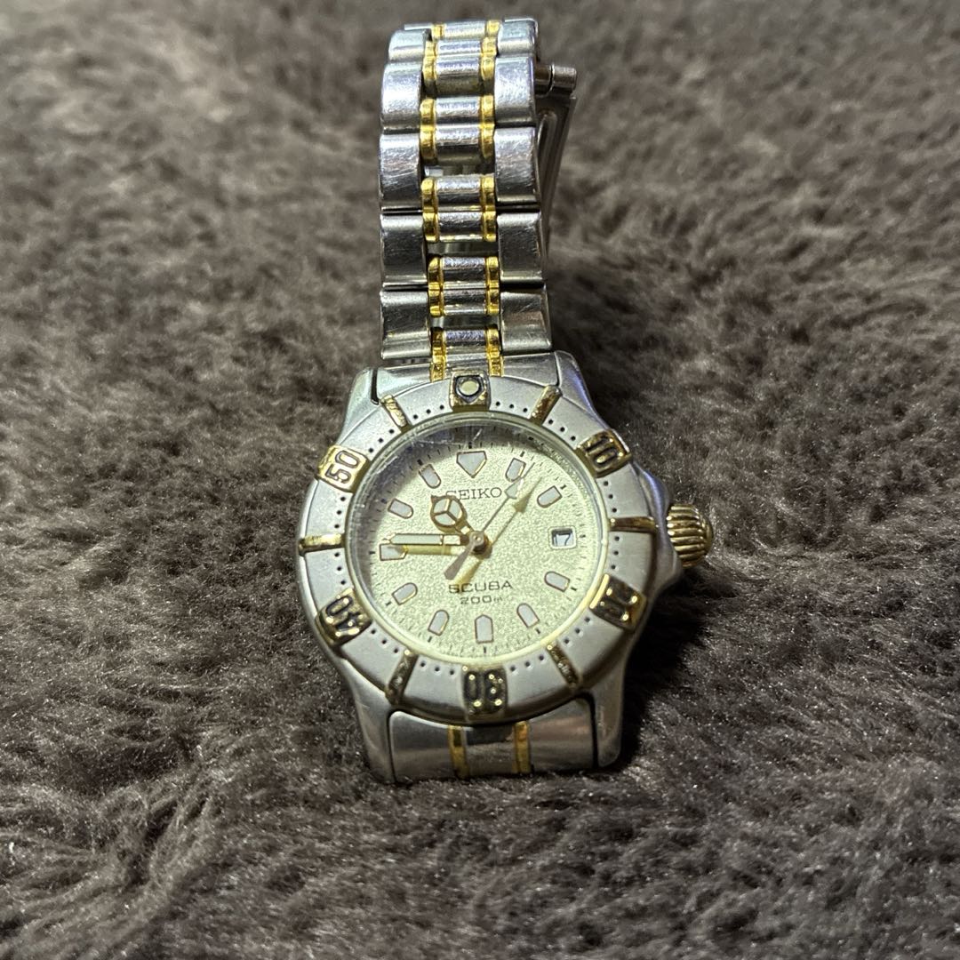 Seiko DIVER'S Analog Quartz Women