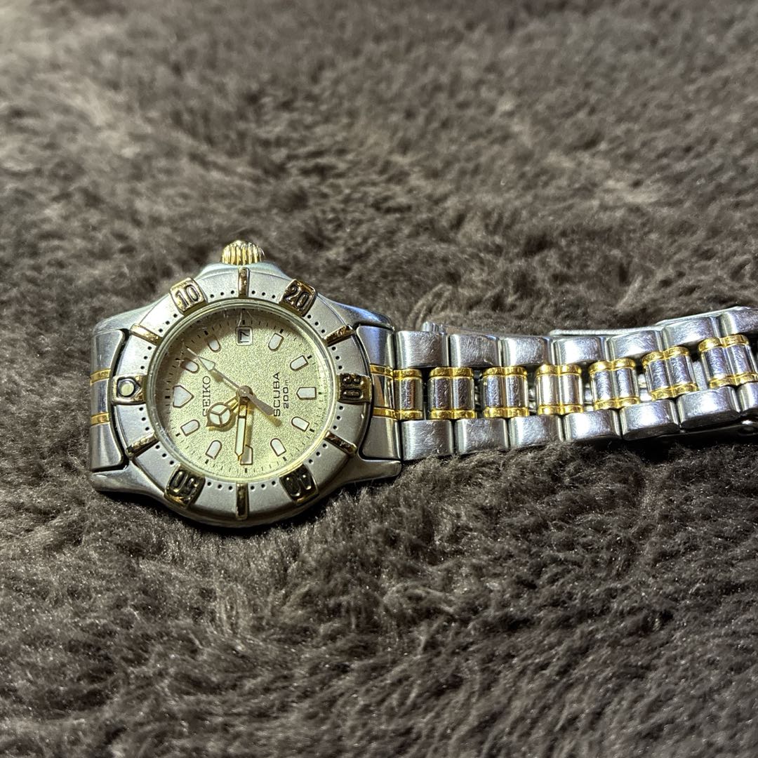 Seiko DIVER'S Analog Quartz Women
