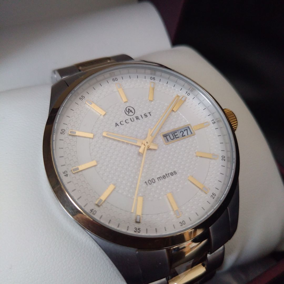 Accurist Analog Quartz Men
