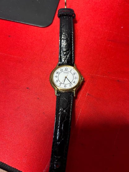 Citizen Analog Quartz Women