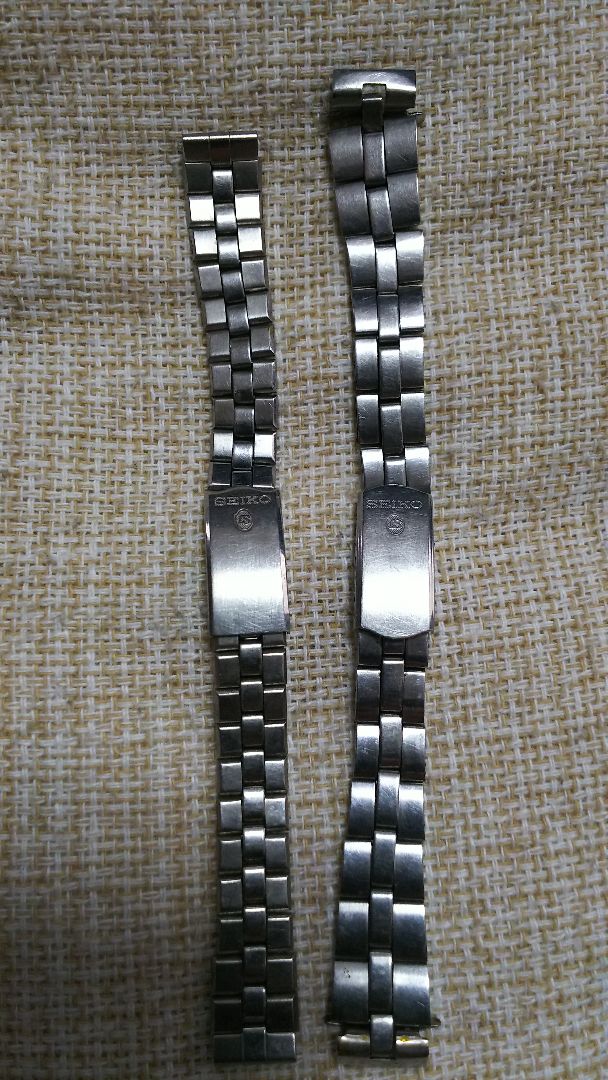 Seiko Analog Mechanical (Manual) Women Band 2-Piece Set