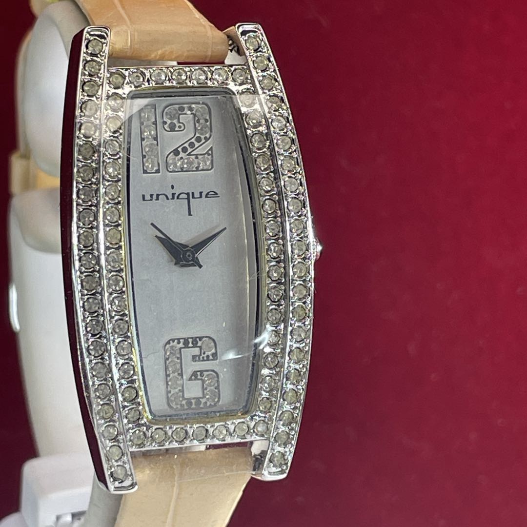 Unique Analog Quartz Women Watch Japanese Movement Battery Replaced Unused