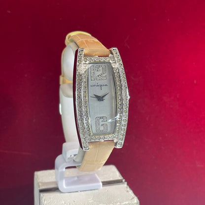 Unique Analog Quartz Women Watch Japanese Movement Battery Replaced Unused