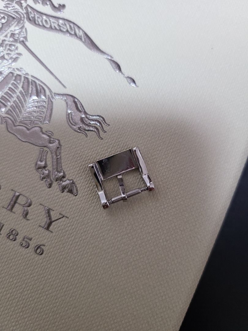 BURBERRY Analog Quartz Women