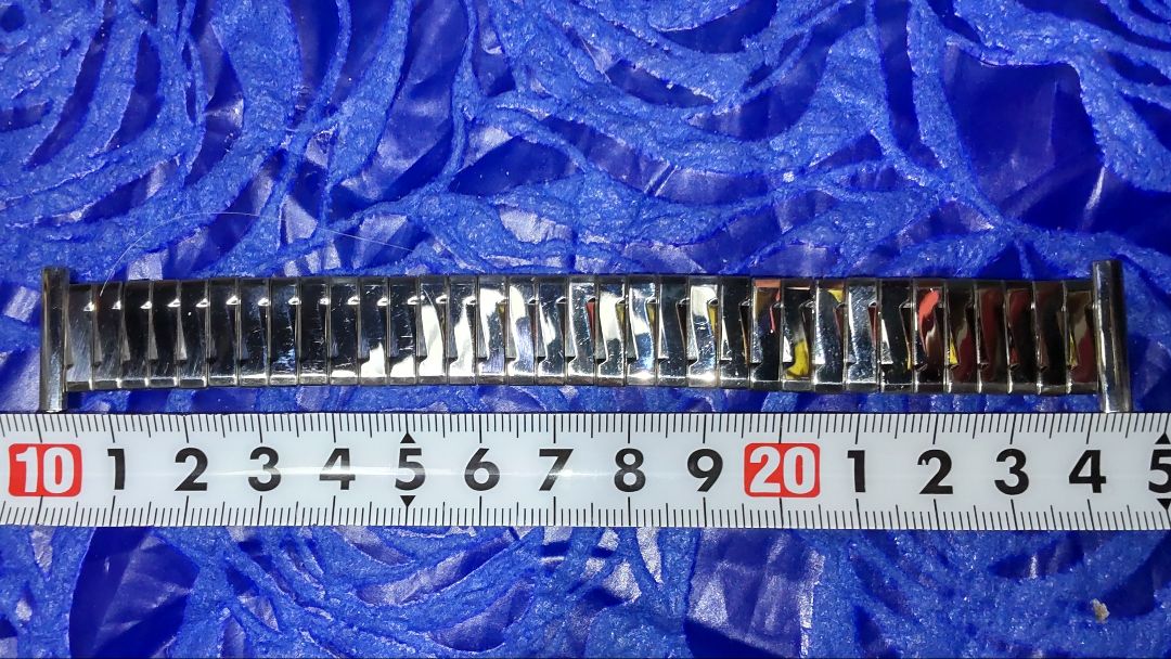 Maruman Analog Quartz Men マルマン 希少s字伸縮バンド20 15ミリ 国産ベンチュラ対応プラチナカラー