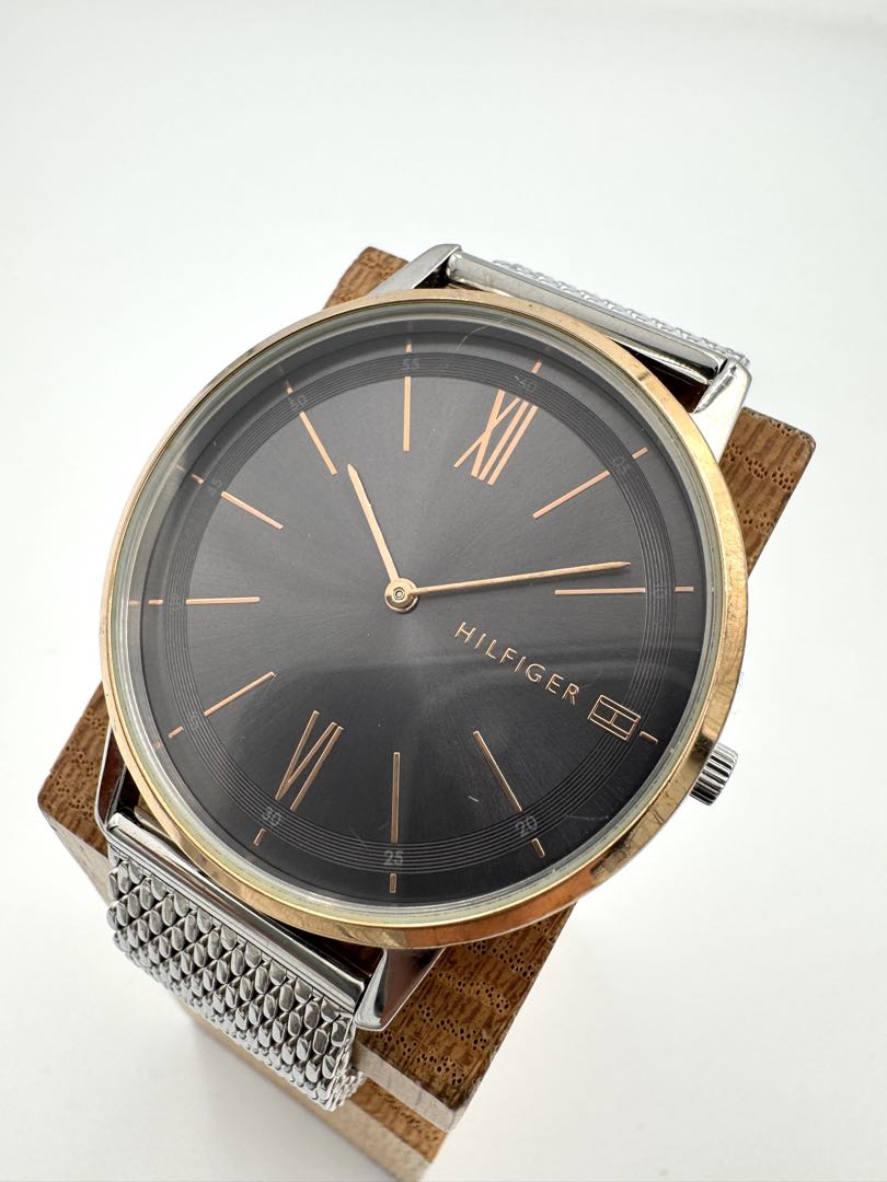 TOMMY HILFIGER Quartz Watch