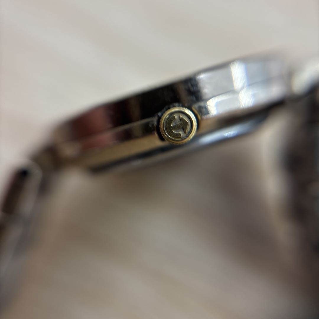 Analog Quartz Women