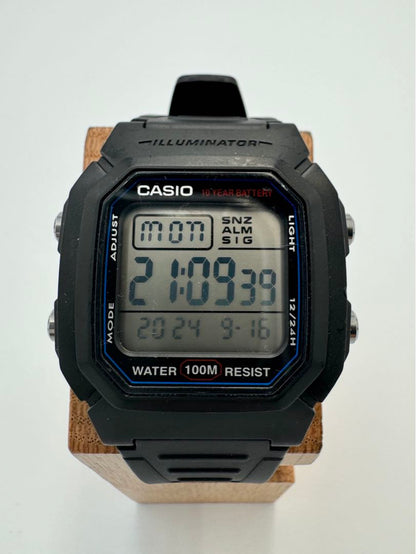 Casio W-800H 3224 Digital Quartz Unisex Adults Illuminator Wristwatch 100M Water Resistant