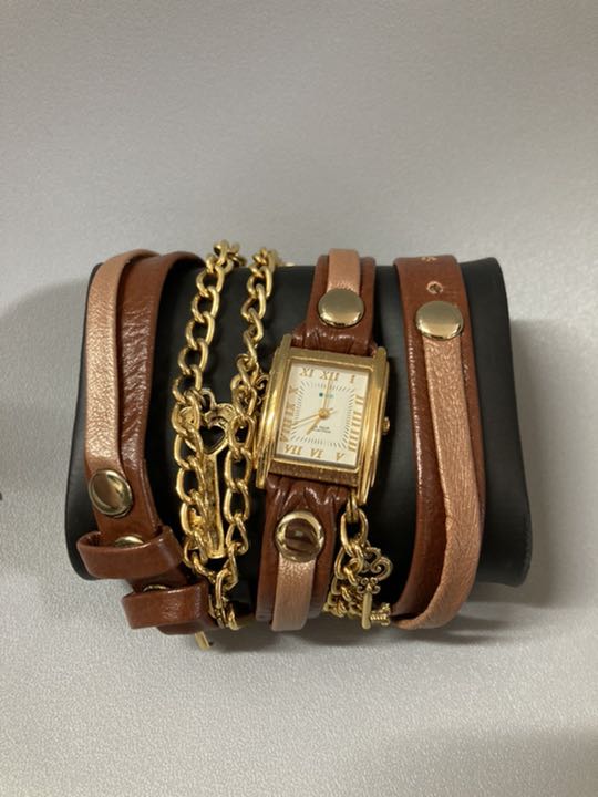 Citizen Club La Mar Analog Quartz Women