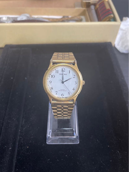 Citizen FREE WAY 7680-A40907 Analog Quartz Men