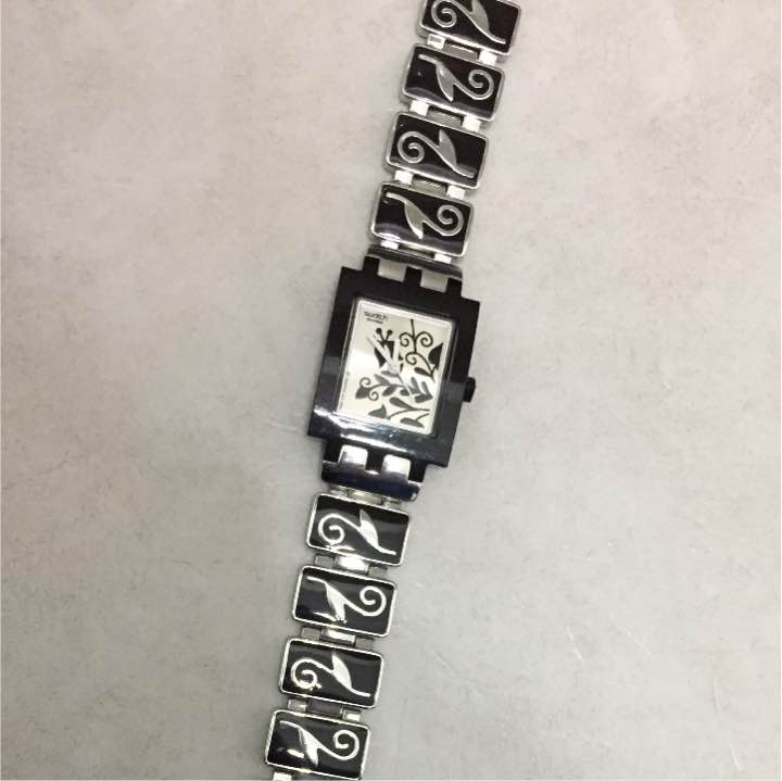 Swatch Analog Quartz Women