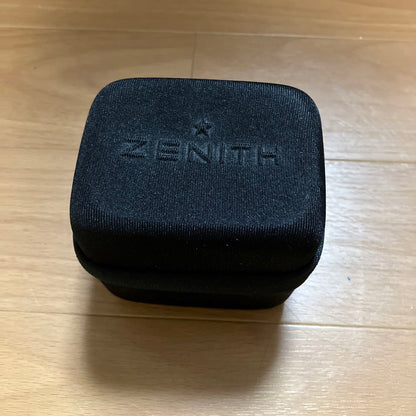 Zenith Analog Quartz Men