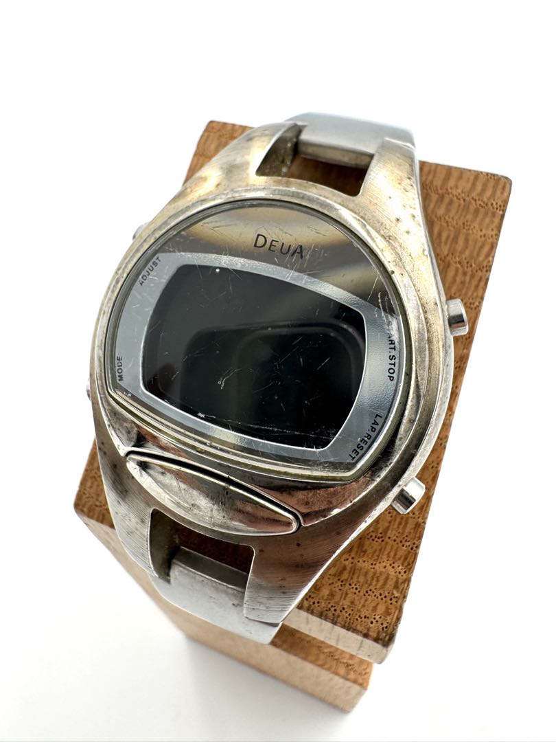 Seiko Deua W620-4200 Digital Quartz Women