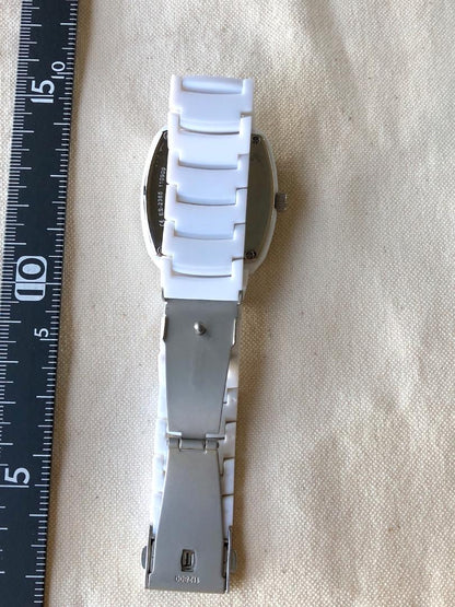 Fossil Analog Quartz Women