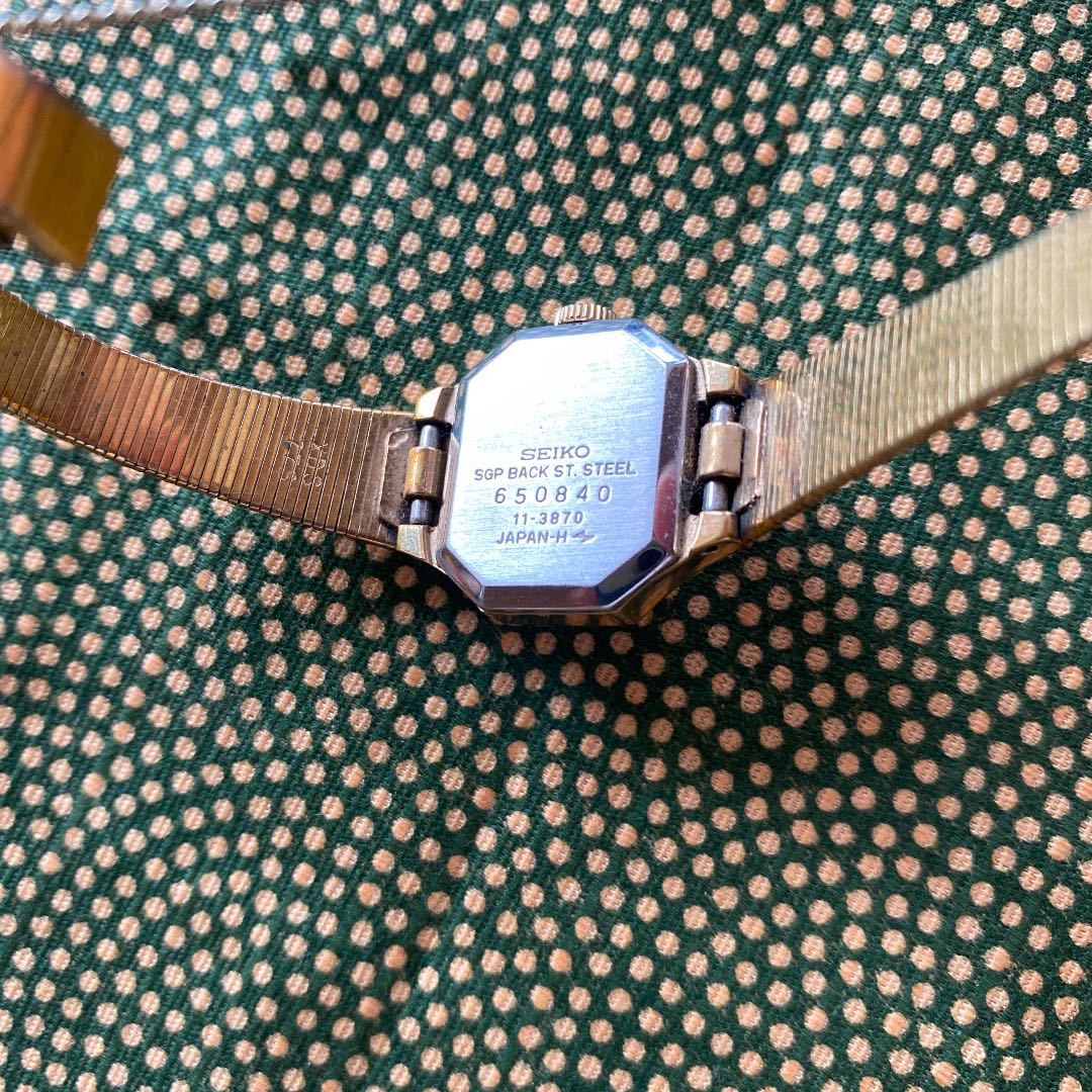 Seiko GSP 11-3870 Analog Quartz Women