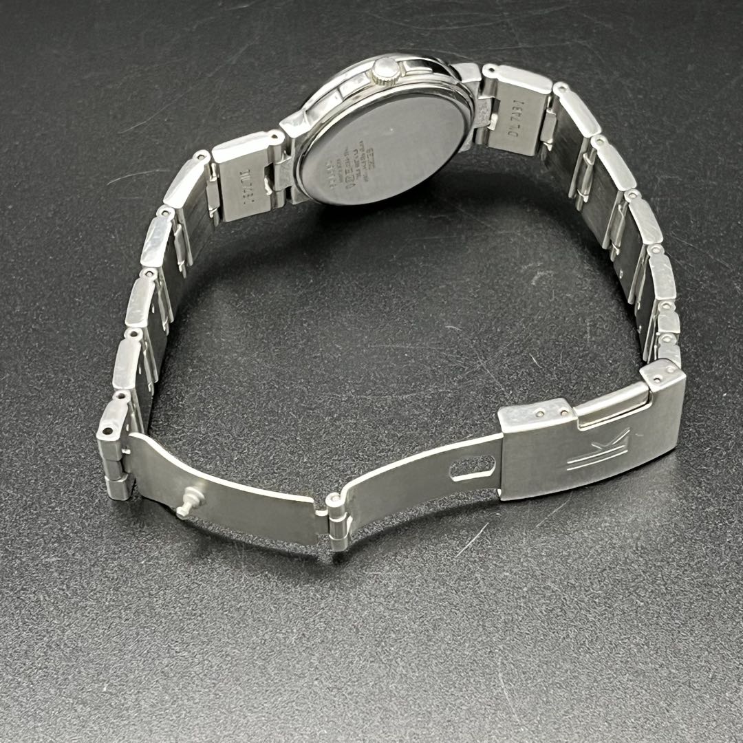 Seiko lk/Lukia Analog Quartz Women