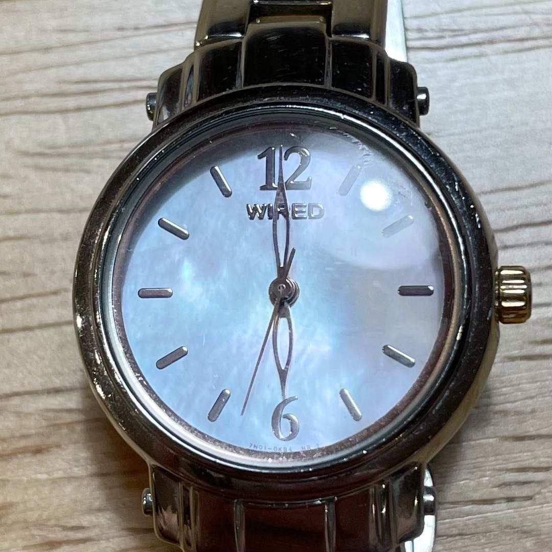 Seiko Alba wired Analog Quartz Women
