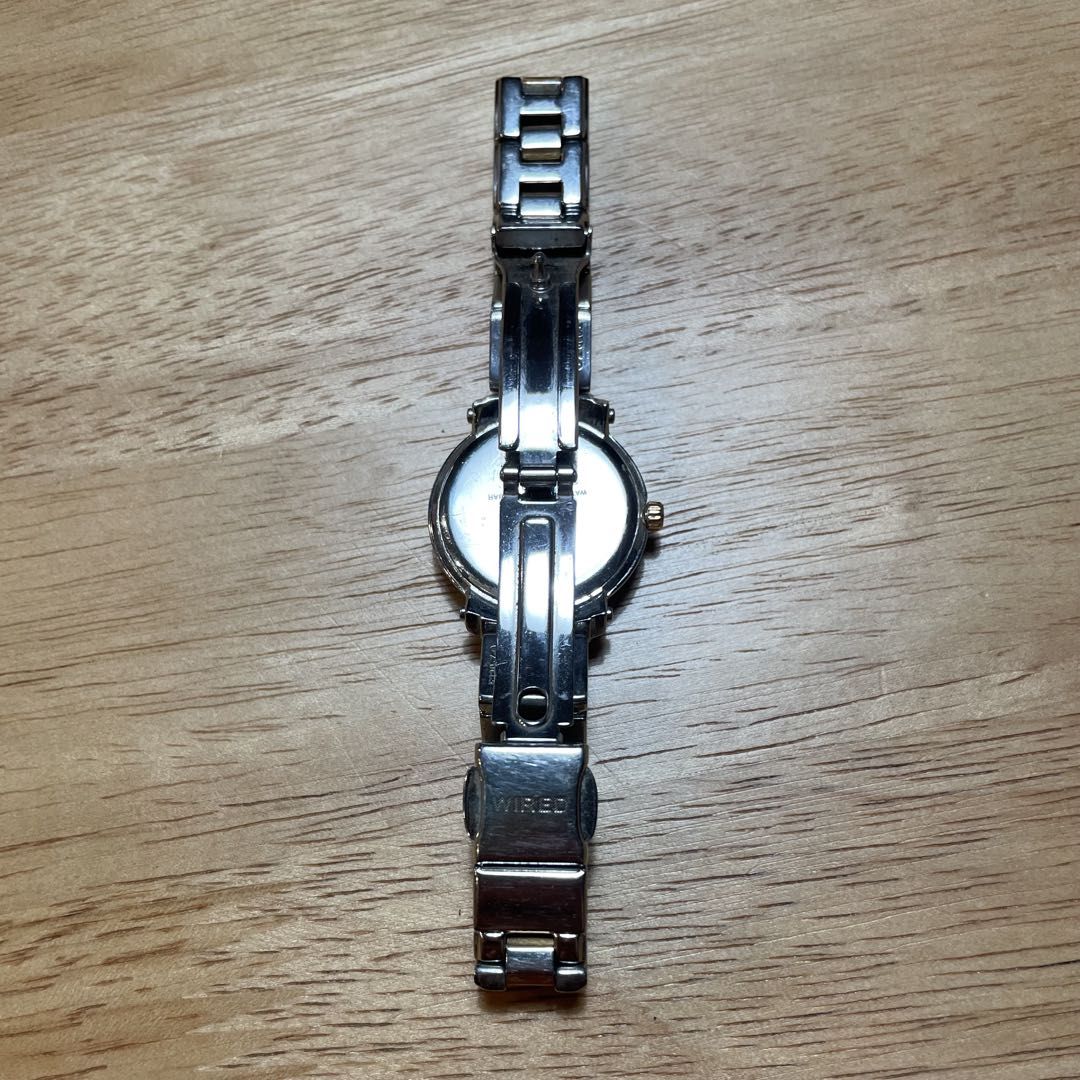 Seiko Alba wired Analog Quartz Women