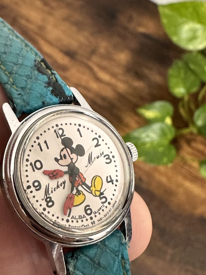 Seiko Alba Disney Analog Quartz Women Rare Retro Mickey Watch