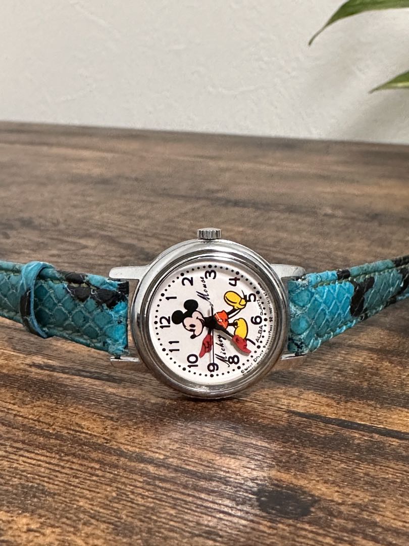 Seiko Alba Disney Analog Quartz Women Rare Retro Mickey Watch