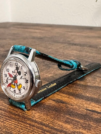 Seiko Alba Disney Analog Quartz Women Rare Retro Mickey Watch