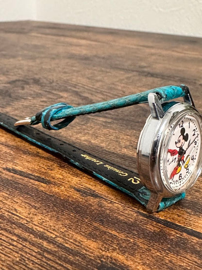 Seiko Alba Disney Analog Quartz Women Rare Retro Mickey Watch