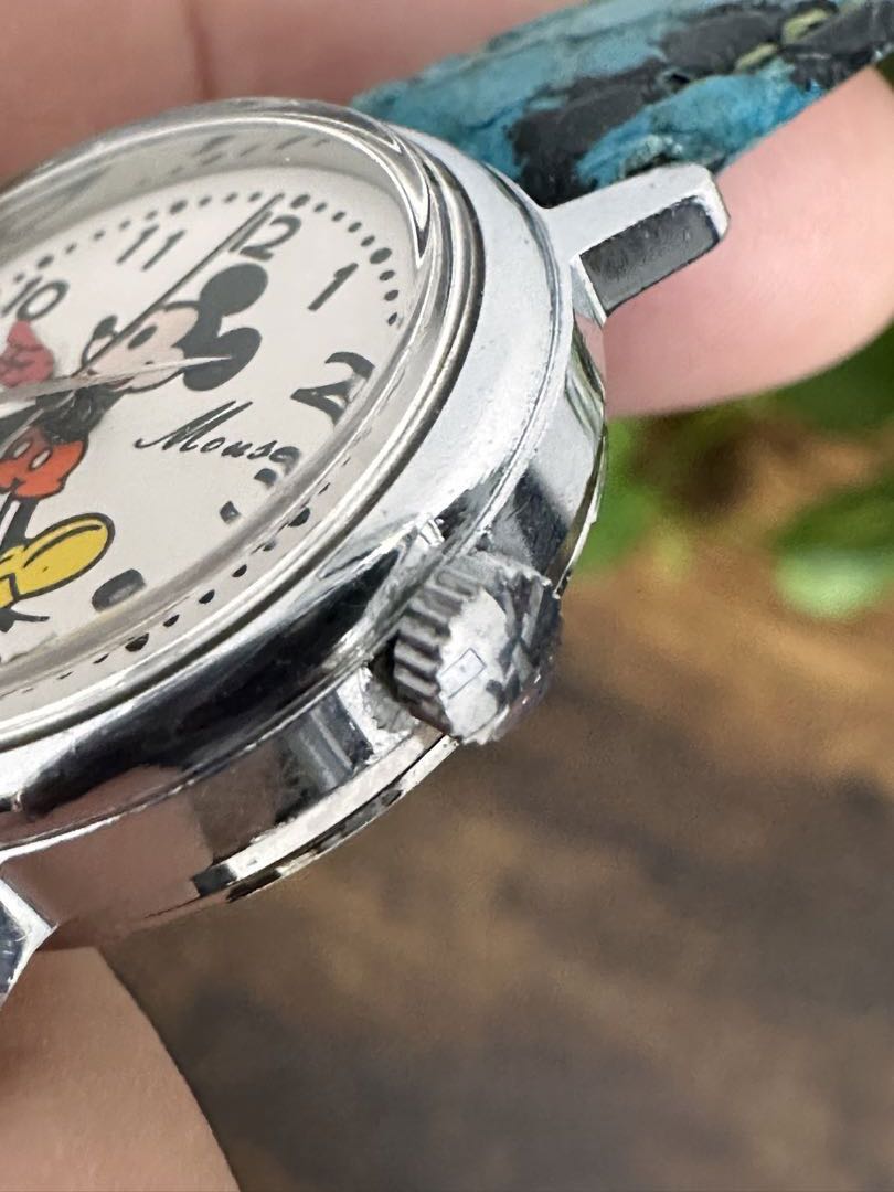 Seiko Alba Disney Analog Quartz Women Rare Retro Mickey Watch