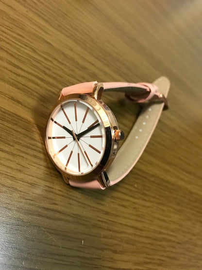 Fan3 Analog Quartz Women